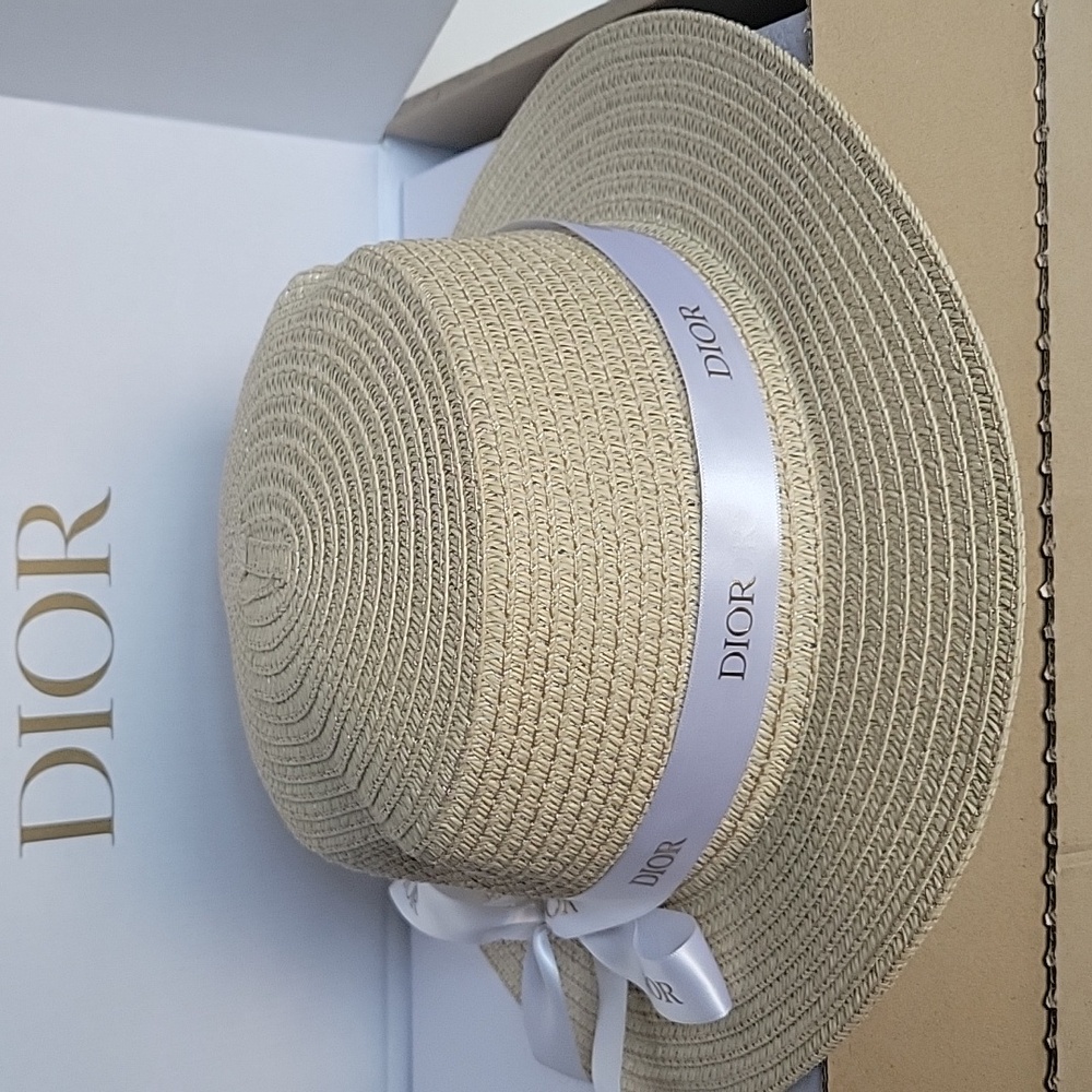 DIOR White&Gold Ribbon - Picture 4 of 4